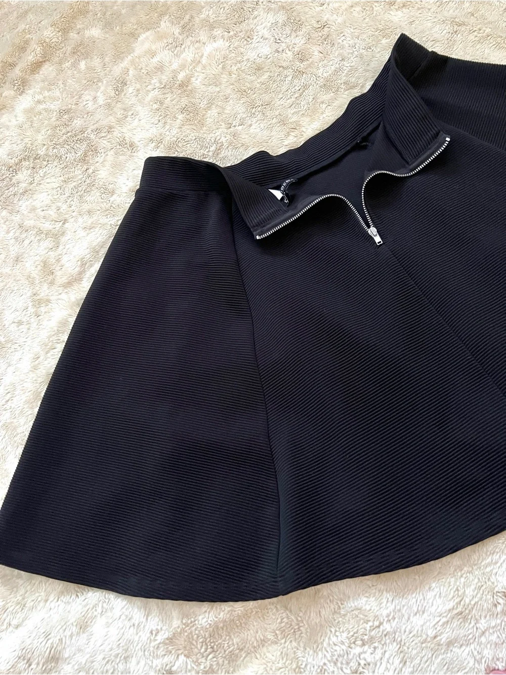 DIVIDED H&M Woman's Black Sunflower Patch Midi-Length Skirt Size L